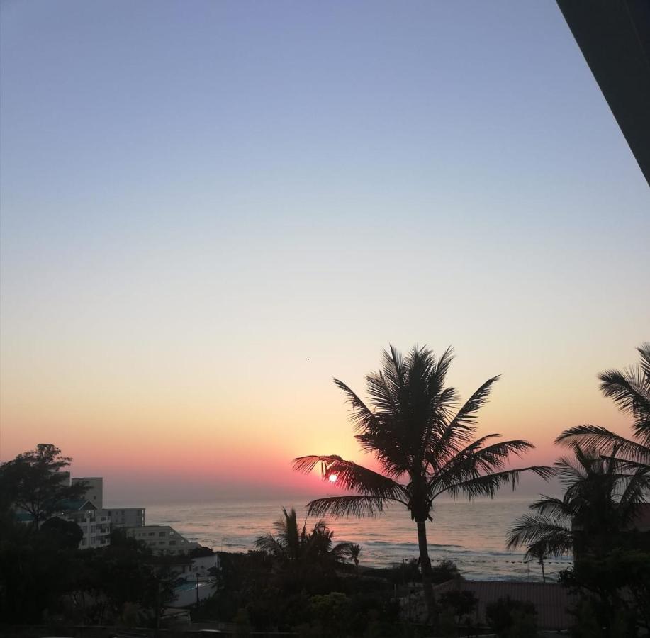 Umdloti Holiday Resort Apartments מראה חיצוני תמונה