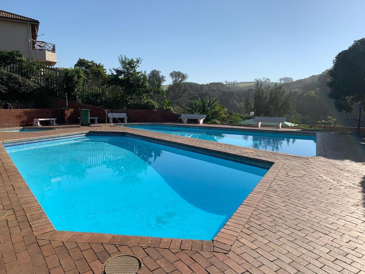 Umdloti Holiday Resort Apartments מראה חיצוני תמונה